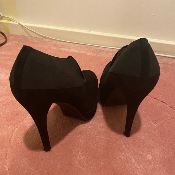 Stuart Weitzman worn once - Picture 4 of 4